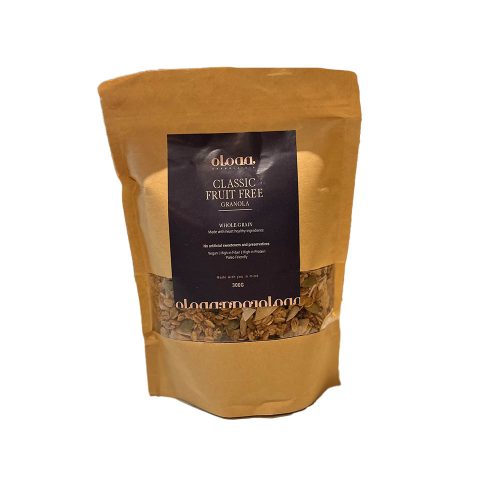 Oloaa 's flagship classic fruit free granola flavor will pleasantly surprise you with Pecan nuts and Coconut flakes, healthy ingredients and whole grains.