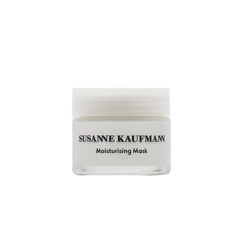 Indulge in moisturising mask infused with botanical extracts, replenishing lost moisture and enhancing skin elasticity. Perfect for stressed skin.
